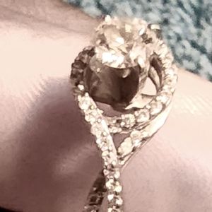 7.5 Engagement/Wedding Ring